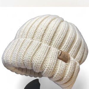 Cozy Cream Chunky Knit Beanie for Women
